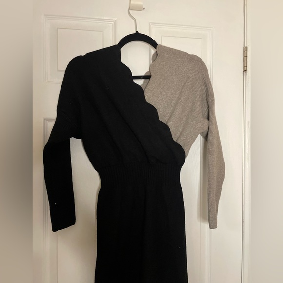 Gray and black wool dress - Picture 2 of 5